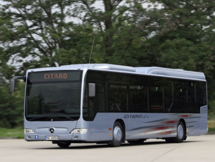 Autobusy DaimlerChrysler zůstávají jedničkou v celosvětovém obchodu s autobusy.