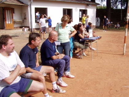 Ze 13.ročníku  tradičního dopraváckého volejbalového turnaje smíšených družstev: