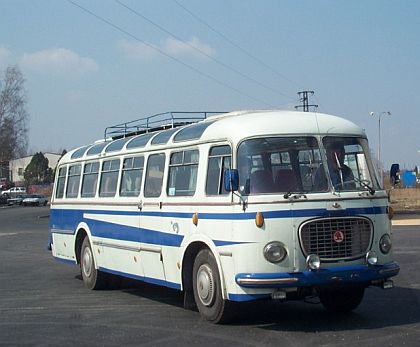 Jízda historického autobusu Škoda 706 RTO Lux Kladno - Zlonice a zpět.