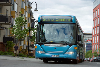 SCANIA odovzdá 53 autobusov poľskému súkromnému mestskému dopravcovi