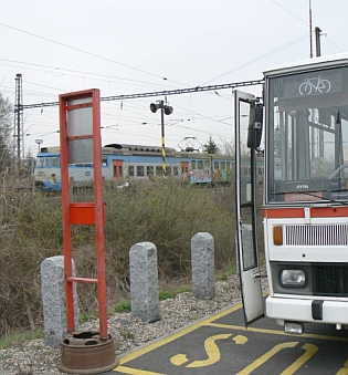 Včera byl po zimní přestávce opět uveden do provozu cyklobus