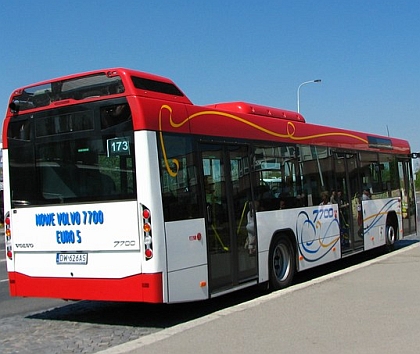 Společnost Connex Praha testuje jeden autobus za druhým.