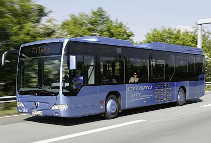 Autobusy Mercedes-Benz na kongresu UITP 2007