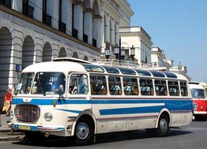 Na linku 133102 Praha - Český Krumlov  se vydá v pátek 6.7.2007