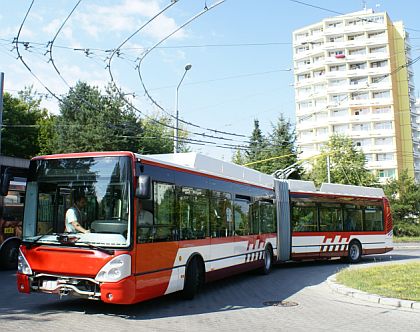 Připravujeme: Z předávání trolejbusu Škoda 25 Tr Irisbus