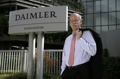 Mimořádná valná hromada DaimlerChrysler AG odhlasovala změnu názvu na Daimler AG