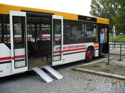 Společnost ČSAD AUTOBUSY České Budějovice zkušebně vybavila