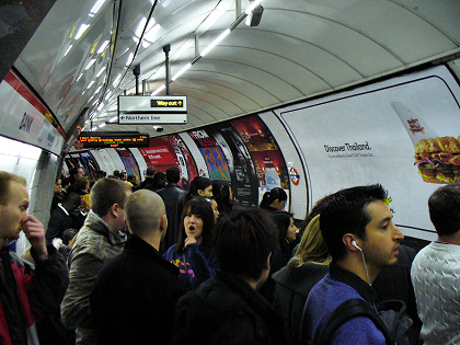 BUSportál SK: Londýnske metro /London Underground/