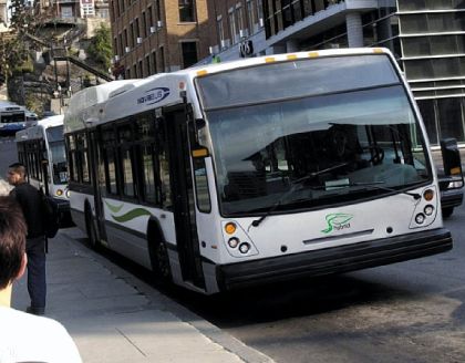 Nova Bus zajišťuje zakázku 141 hybridních autobusů do Vancouveru.