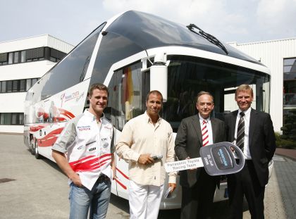 RoadShow busů NEOPLAN  pořádá MAN užitková vozidla Česká republika spol. s r.o.