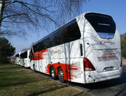 Připravujeme: Z prvního dne Neoplan RoadShow 10.3.2008 u Humpolce.