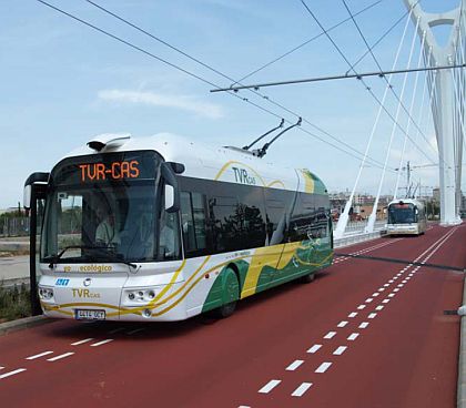 Z červencového magazínu Trolleybus: Návrat trolejbusů do Španělska