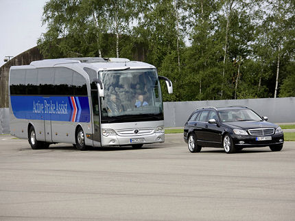 BUSportál SK: Daimler dominuje na IAA Hannover