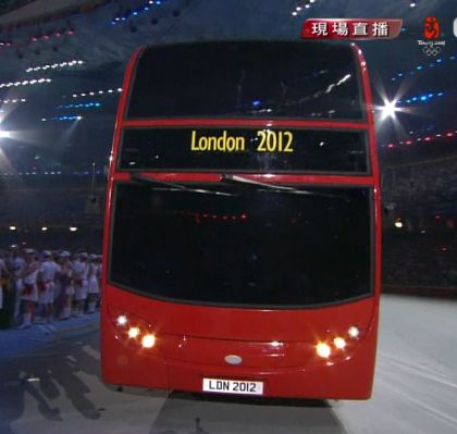 Euro Bus Expo: Olympijský autobus z Pekingu do Londýna i do Birminghamu.