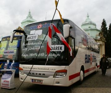 2 prodloužené víkendy můžete strávit v zahraničí. Eurolines