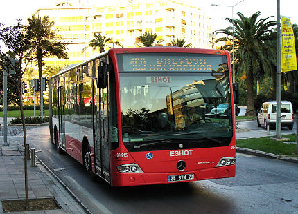 BUSportál SK: Autobusová doprava v tureckom Izmire a Efeze