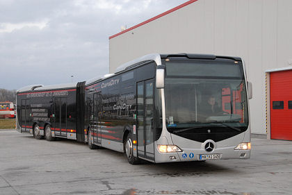 BUSmonitor: Najväčší autobus na Slovensku premáva na bratislavské letisko.