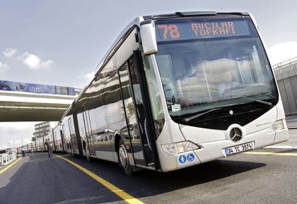 100 městských autobusů Mercedes-Benz CapaCity pro IETT Istanbul