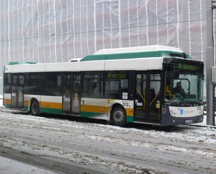 Galerie autobusů: Nový liberecký TEDOM C 12 G v zimním provozu.