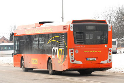 BUSportál SK: Mestský nízkopodlažný autobus TEDOM C12 G testujú