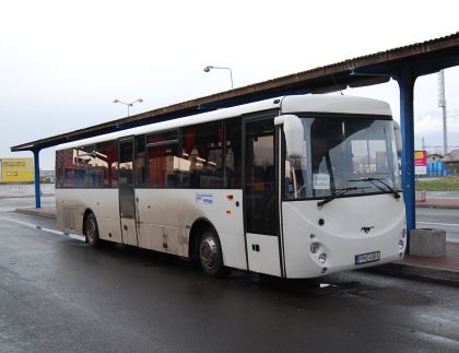 Velikonoce jako malované: Dopravní pohlednice ze Slovenska - autobusy v Popradu.