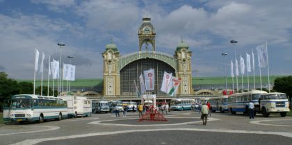 Historické autobusy opět obohatí program letošní 10. Retro Prague