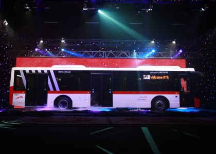 VDL Bus &amp; Coach předává první městský autobus  Citea CLF pro Dubaj