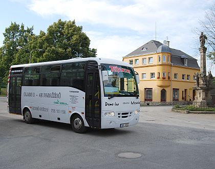 Parní Kafemlejnek, autobus Ešelka a četníci slavili úspěch.