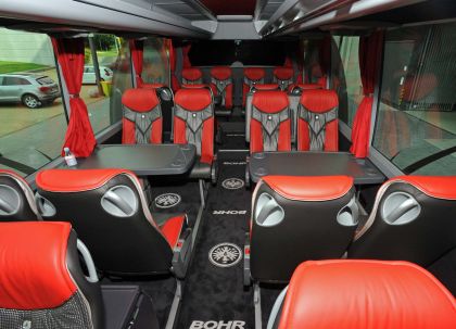 Autobus klubu  Eintracht Frankfurt Mercedes-Benz Travego M s Active Brake Assist