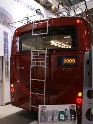 UITP Vienna 2009: Trolejbus 42003A  běloruského výrobce Belkommunmash s německým