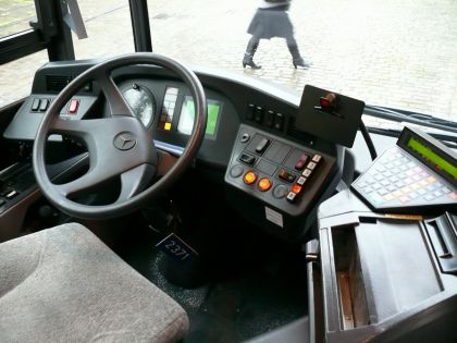 Záběry hamburského autobusu Mercedes-Benz Citaro na vodíkové palivové články