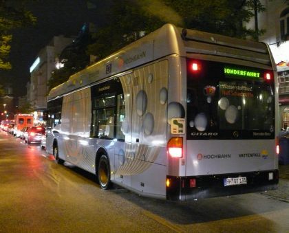 Záběry hamburského autobusu Mercedes-Benz Citaro na vodíkové palivové články