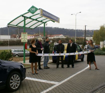 Motoristům s vozidly na CNG přibyla další plnicí stanice, tentokrát u čerpací