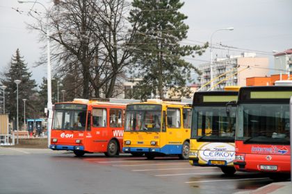 Otrokovice zprovoznily nový dopravní terminál veřejné dopravy