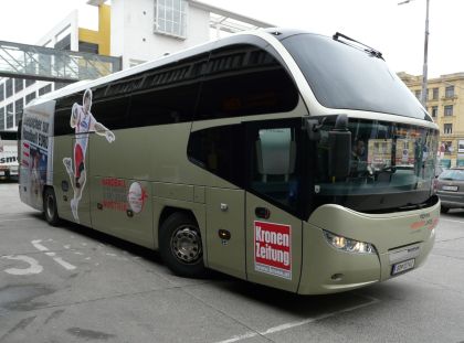 Objektivem čtenáře BUSportálu: Neoplan Cityliner společnosti Postbus ve Vídni