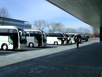 Připravujeme: Z oslav 75 let značky Neoplan 