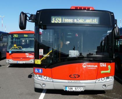 3 x Veolia Transport: Malý SOR, dlouhý Solaris a standardní Crossway