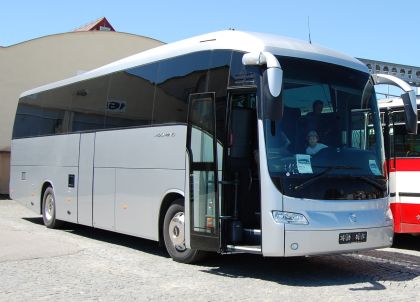 Den otevřených dveří v tramvajové a autobusové vozovně DPMB v Brně  - Medlánkách