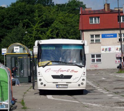 Polský adrenalin - nemusíte skákat na laně, stačí se projet po Polsku autobusem