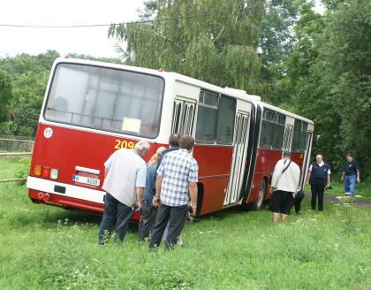 Cesta kloubovým autobusem Ikarus 280 Technického muzea v Brně do Chotouně