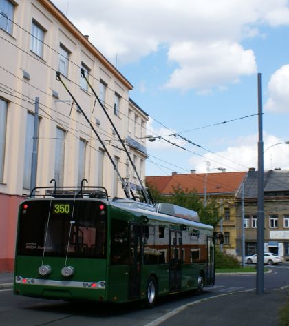 Trolejbus Solaris Trollino 12 s elektrovýzbrojí Škoda  pro švédskou  Landskronu 