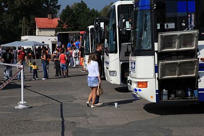 Dopravce ČSAD Střední Čechy se opět za velkého zájmu veřejnosti představil