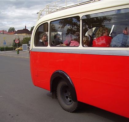 Den s historickými autobusy v České Lípě 