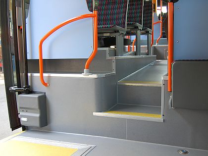 Předání 25 městských autobusů Crossway LE Dopravnímu podniku města Brna, a.s.