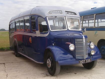 Britští veteráni objektivem Duncana Paynea: Oxford Bus Museum rally