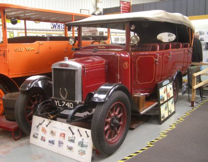 Britští veteráni objektivem Duncana Paynea: Oxford Bus Museum rally