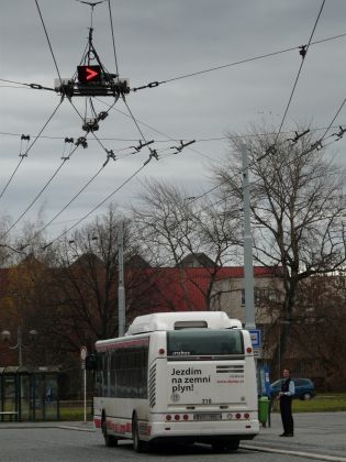 Vracíme se do červenobílých  Pardubic, města drátů, cyklistů a  nápadů