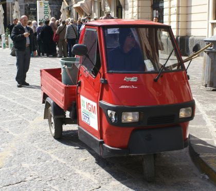 Z cesty BUSportálu na Sicílii: Dopravní fotoleporelo nejen s autobusy