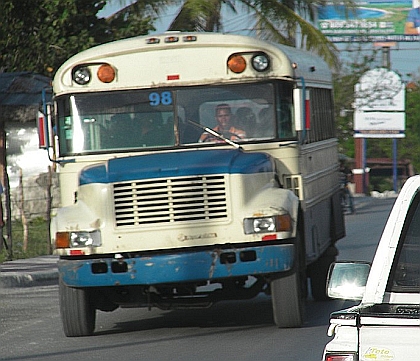 Autobusová pohlednice z Dominikánské republiky