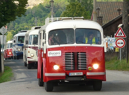 Z 12. ročníku srazu českých historických autobusů podruhé